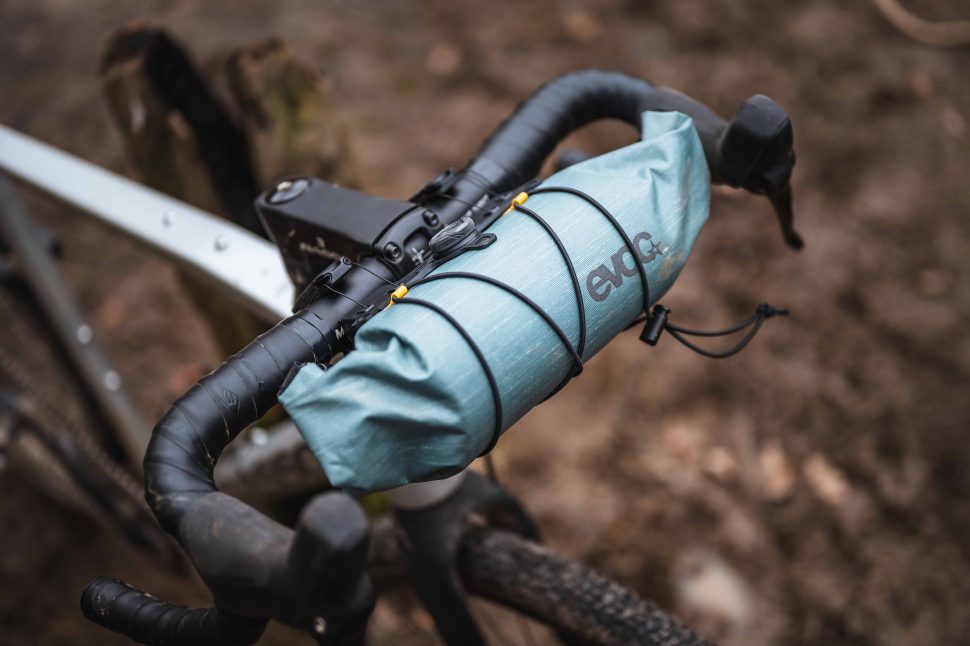 EVOC Reviews | Duffle Backpack 26L | Pinkbike | EVOC Sports US