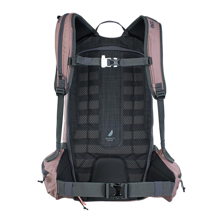 ライラックワンプッシュゴテ Line 30 | Ski & Snowboard Backpack – EVOC Sports US