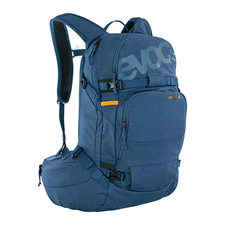 Voelkl CLASSIC BOOT HELMET BACKPACK VOELKL 20/21 één maat 140103 Voelkl CLASSIC BOOT HELMET BACKPACK VOELKL 20/21 één maat 140103